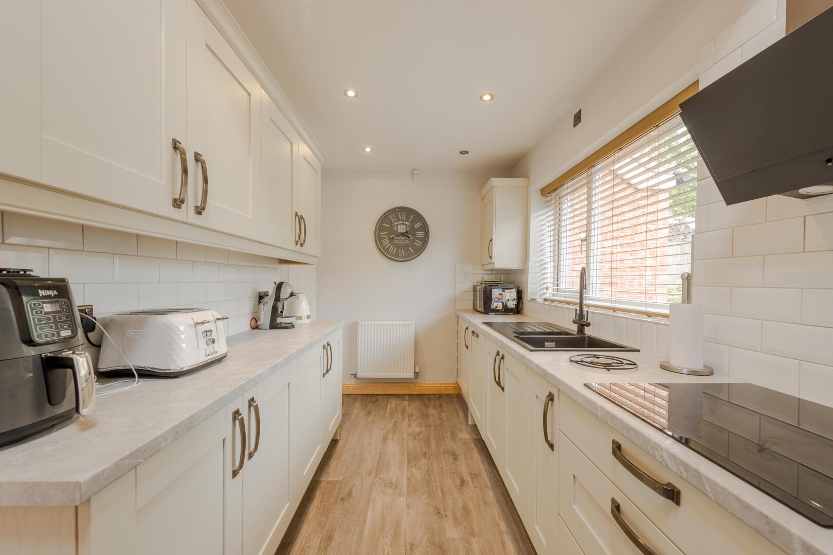 Carlton Avenue, Stourbridge